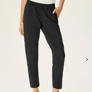 Outdoor Voices Zephyr 26” Pant Black Small